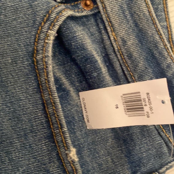 Old navy jean shorts size 16 - Picture 3 of 4